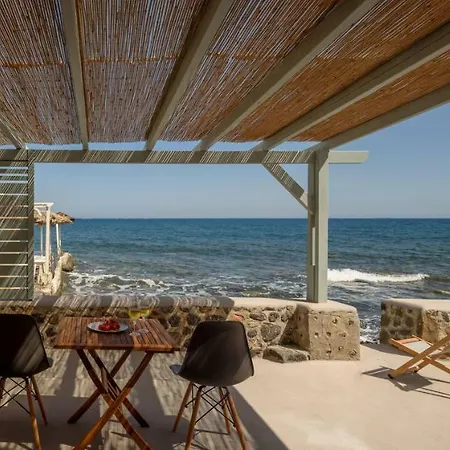 Villa Sublime & Caves Akrotiri (Santorini)